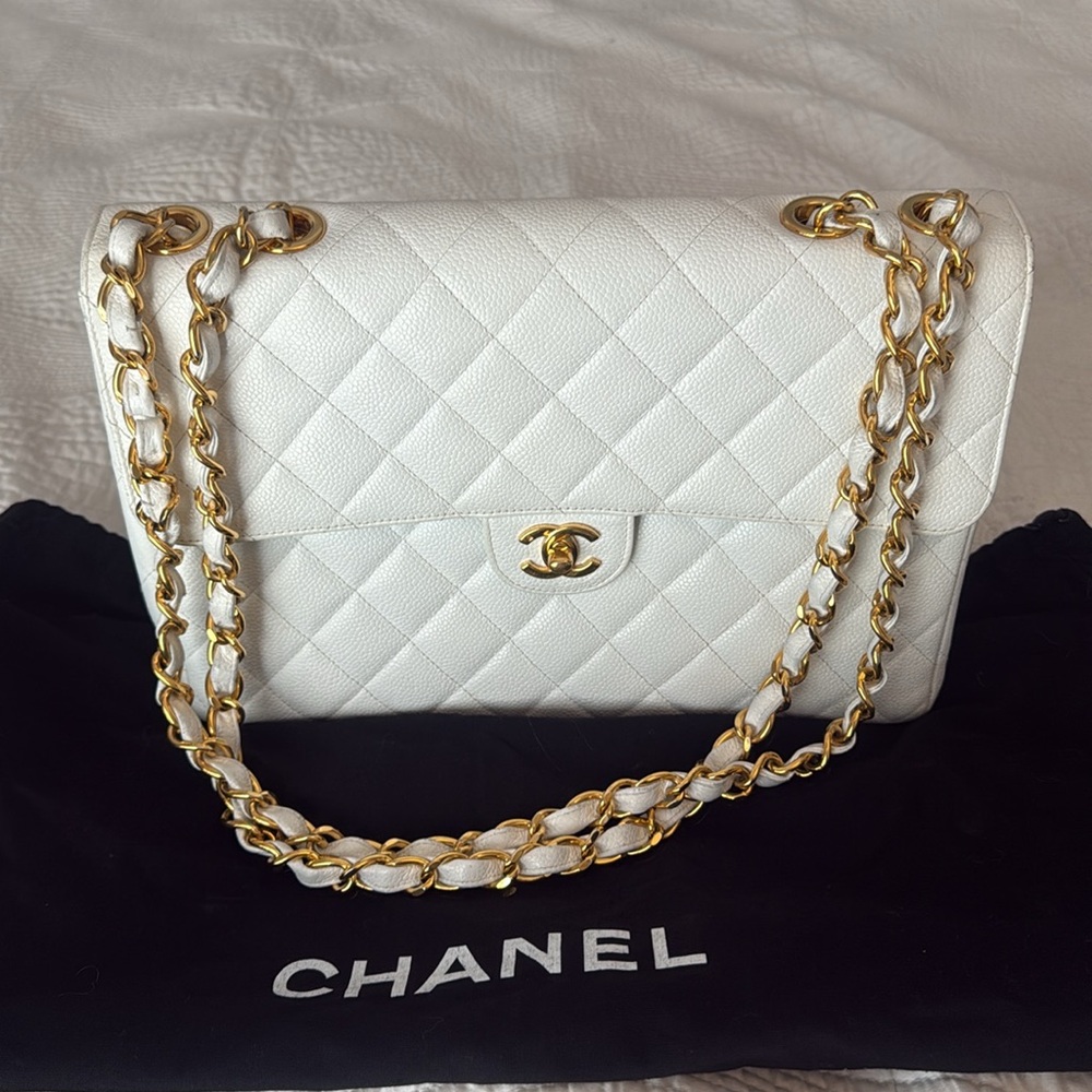 CHANEL JUMBO White Caviar Single Flap 18k Gold plated Hardware .
